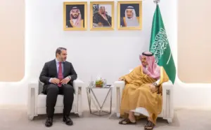 Suudi Arabistan Dışişleri Bakanı Bin Ferhan, Suriyeli mevkidaşı Şeybani ile bölgesel gelişmeleri görüştü