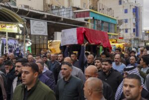 Irak’ta Haşdi Şabi’ye yönelik saldırıda hayatını kaybedenler için cenaze töreni düzenlendi