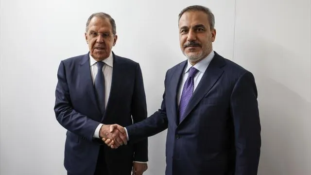 Bakan Hakan Fidan, Rus mevkidaşı Lavrov ile görüştü