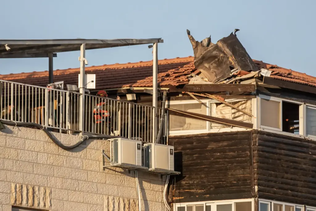 İran’dan atılan bir füzenin şarapnel parçaları, Doğu Kudüs’e düştü