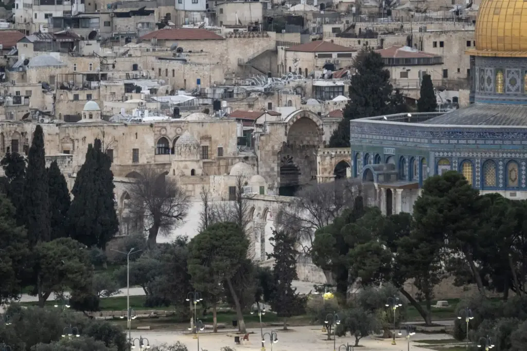 İsrail, Mescid-i Aksa’yı 19 gündür kapalı tutuyor