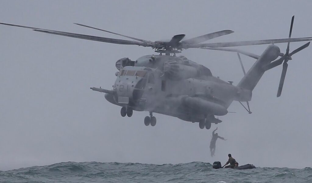 ABD’nin Hawaii eyaletinde düşen helikopterdeki 3 kişi öldü